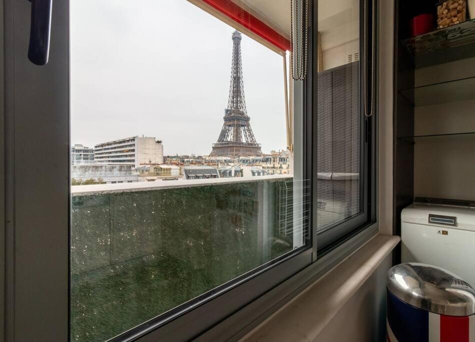 Le Suffren-eiffel Apartment Paris